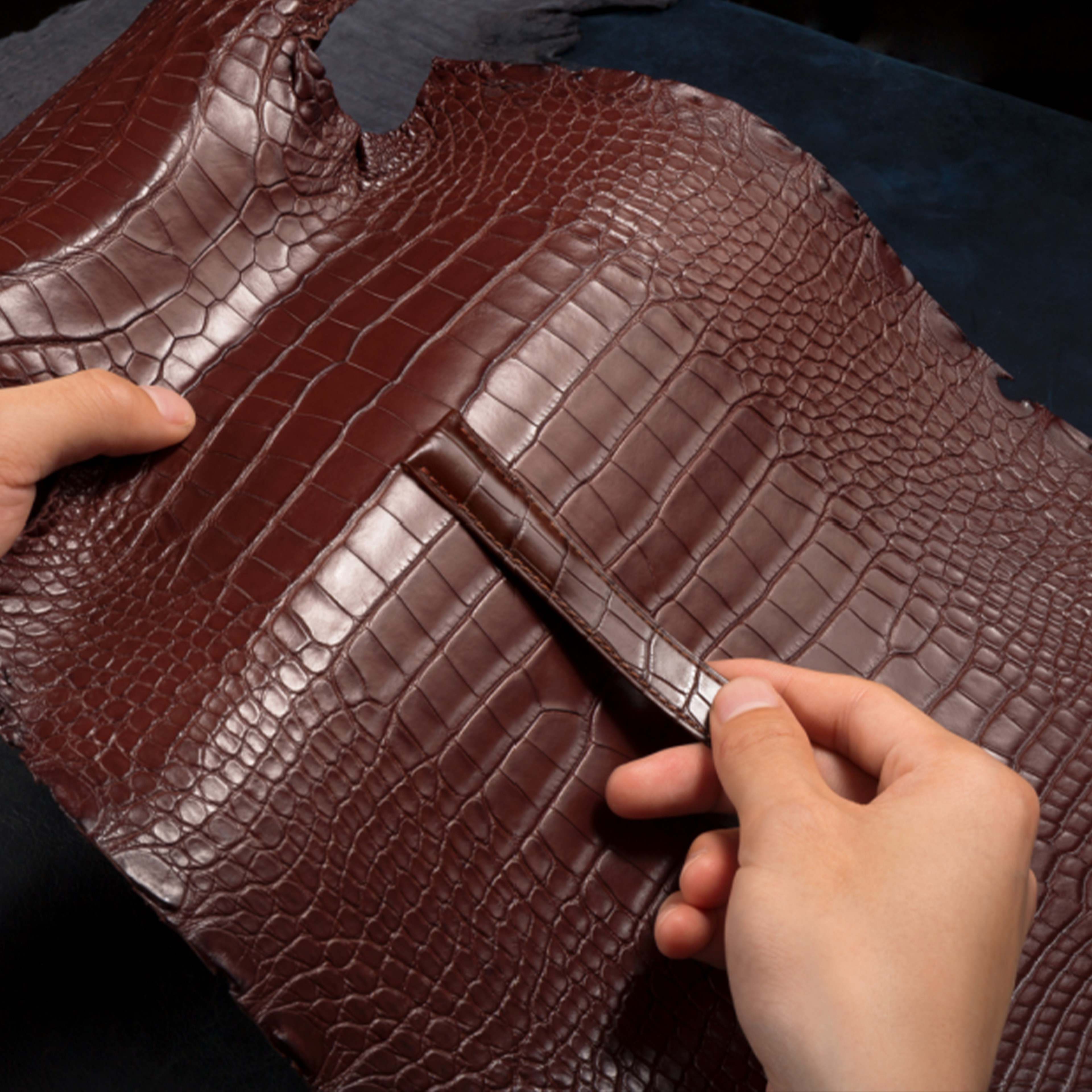 JU Self-developed High-performance Alligator Leather